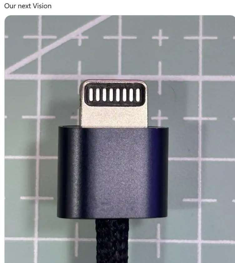 蘋(píng)果新XR頭顯可能叫Vision Air,或采用鈦金屬來(lái)減輕重量 第2張 蘋(píng)果新XR頭顯可能叫Vision Air,或采用鈦金屬來(lái)減輕重量 第2張