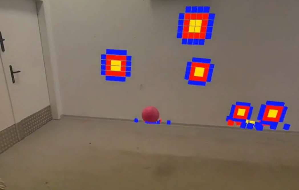 Passthrough Camera API實驗:MR+足球訓練