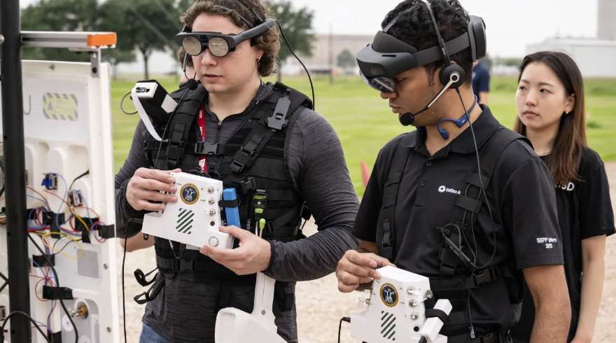 美國十所高校角逐NASA學生挑戰賽月球基地MR宇航頭顯設計方案