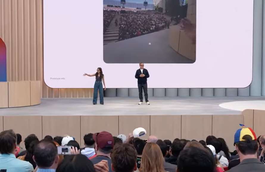 谷歌聯(lián)合三大時尚品牌布局Android XR智能眼鏡，欲復刻Meta生態(tài)戰(zhàn)略  第2張