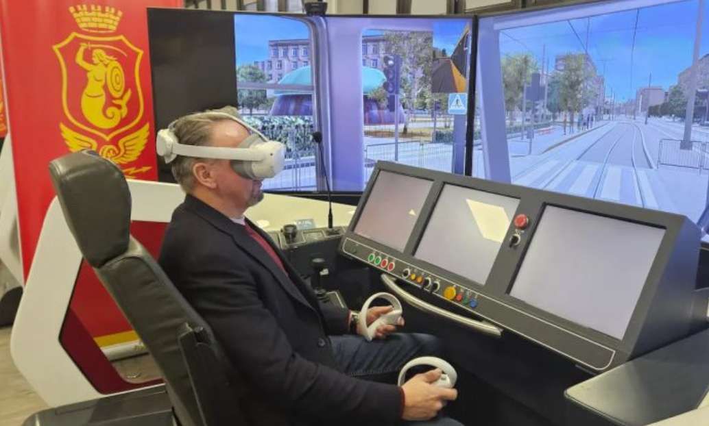 華沙有軌電車引入PICO VR培訓(xùn)系統(tǒng),革新駕駛員培訓(xùn)模式