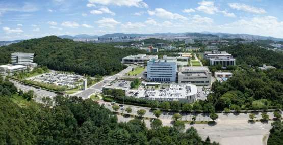 XR日?qǐng)?bào):郭明錤預(yù)測(cè)蘋果AR/VR頭戴設(shè)備路線圖,韓國通信研究院國產(chǎn)VR引擎套殼造假 第10張 XR日?qǐng)?bào):郭明錤預(yù)測(cè)蘋果AR/VR頭戴設(shè)備路線圖,韓國通信研究院國產(chǎn)VR引擎套殼造假 第10張