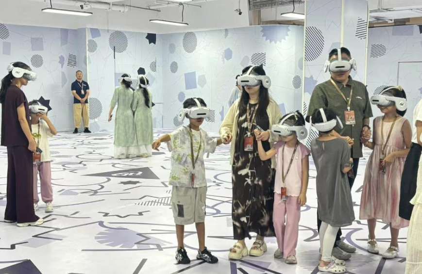 西安文化館推出基于PICO頭顯的瑪雅文明大空間VR探索展