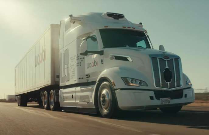 Waabi公司利用AI和XR技術開發自動駕駛卡車測試系統