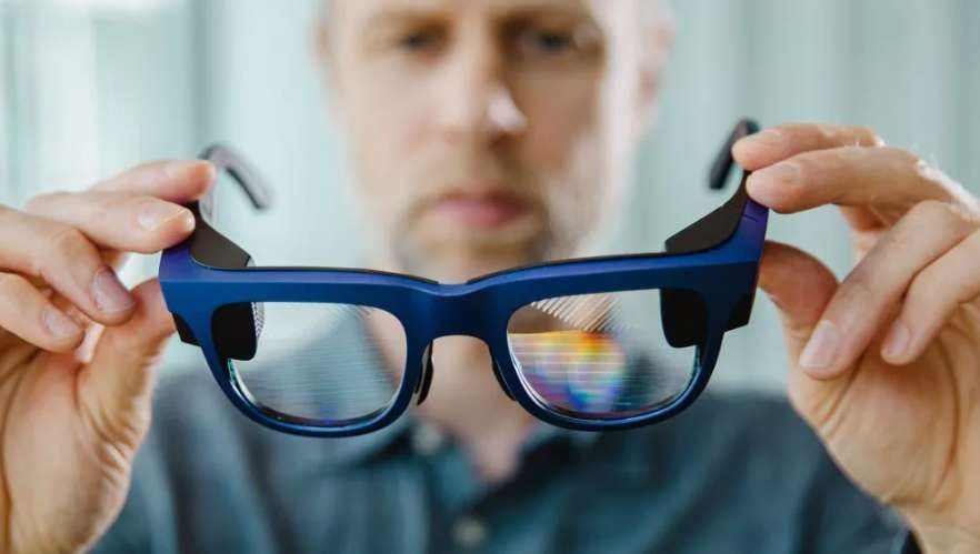 國慶周報：蘋果擱置Vision Air全力 AI眼鏡，Quest 3S特價$249大促，PICO打造多用戶XR卡丁車競賽體驗  第18張