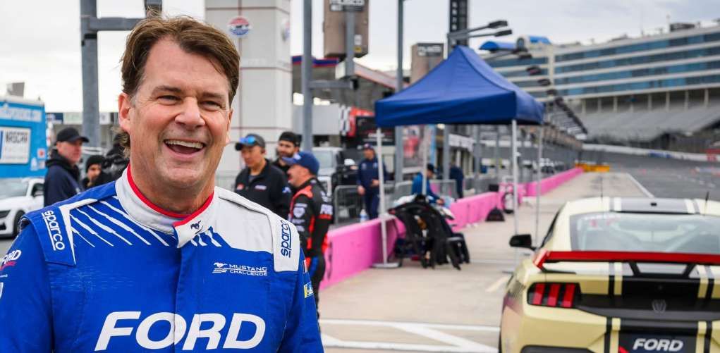 國慶周報：蘋果擱置Vision Air全力 AI眼鏡，Quest 3S特價$249大促，PICO打造多用戶XR卡丁車競賽體驗  第30張