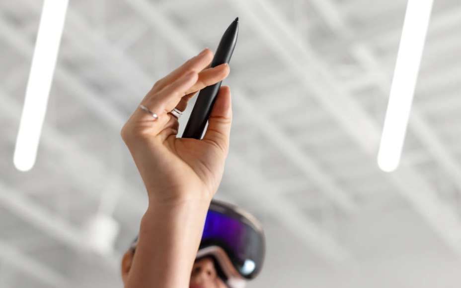 映維日報：M5版Apple Vision Pro將10月22日發(fā)售，Vision Pro版PSVR2 Sense將11月開賣  第5張