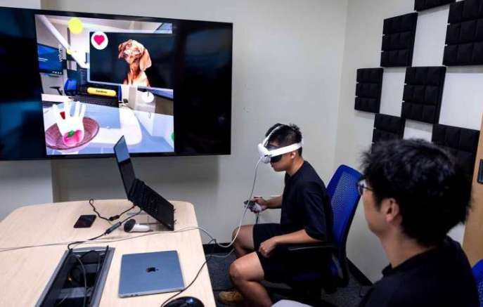 密歇根大學研發語音控制虛擬手HandProxy實現VR/AR免手操作