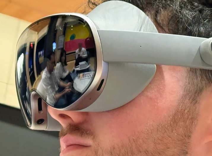 三星Galaxy XR頭顯初體驗(yàn):佩戴、顯示、追蹤與性能 第5張 三星Galaxy XR頭顯初體驗(yàn):佩戴、顯示、追蹤與性能 第5張