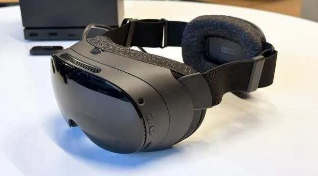 上手體驗:Steam Frame揭示V社對VR的現代愿景與不斷增長的硬件雄心 第8張 上手體驗:Steam Frame揭示V社對VR的現代愿景與不斷增長的硬件雄心 第8張