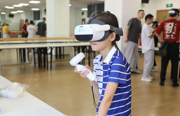 映維日?qǐng)?bào)：瑞聲科技收購芬蘭Dispelix，《死侍 VR》售價(jià)50美元正式發(fā)行  第9張