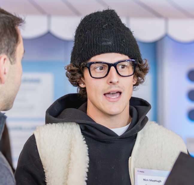 Meta分享:人工智能眼鏡如何助力殘障人士 第5張 Meta分享:人工智能眼鏡如何助力殘障人士 第5張